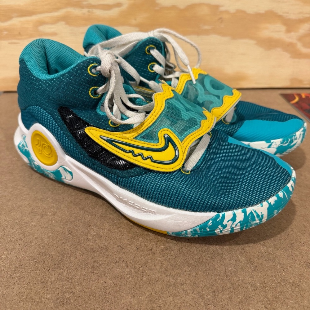 Nike KD Trey 5 X women 8.5 jade sulfur Athletic Sneakers basketball shoes DD9538